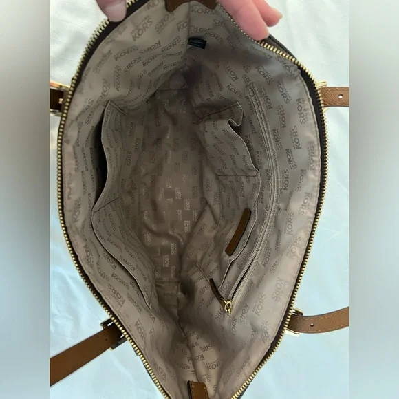 Michael Kors Brown Logo Large Tote - Picture 3 of 6